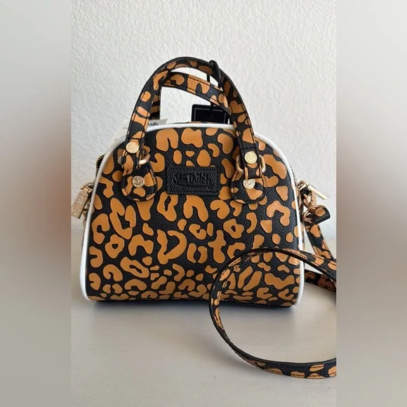 Von Dutch Small Bowling Bag Cheetah Print NWTs - Picture 4 of 8